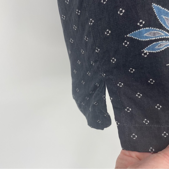 Tommy Bahama 100% Silk Shirt Button Down Short Sleeve Blue & White Sz Large - Picture 3 of 9